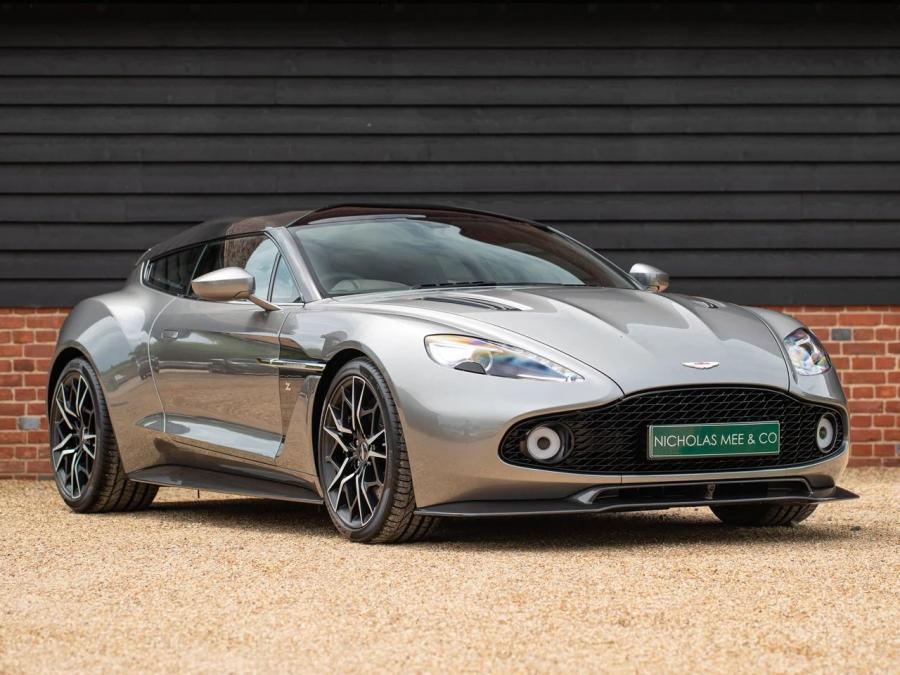  Aston Martin Vanquish Zagato Shooting Brake (69/99) 2019 года  (UK) (фото 1 из 24)